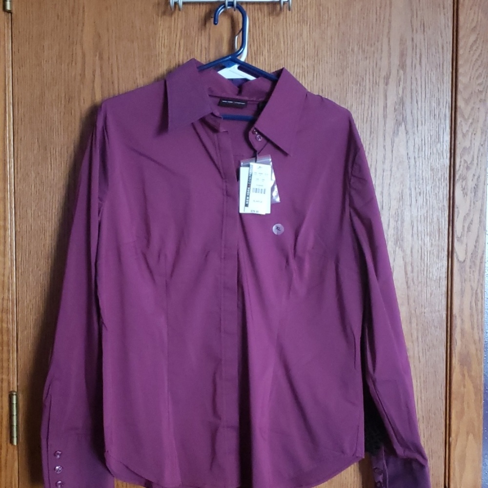 Women's shirt, NWT